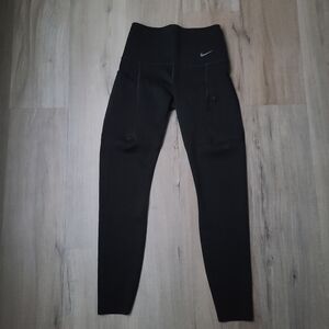 Nike Go Firm-Support High-Waisted Leggings Nike
